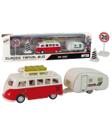  Autobuss ar kempinga piekabi 15054 